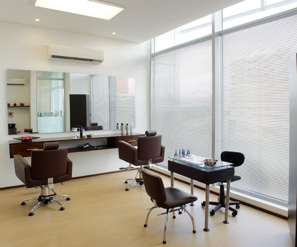 Estelar Alto Prado Barranquilla  Exteriör bild A salon in Mexico City