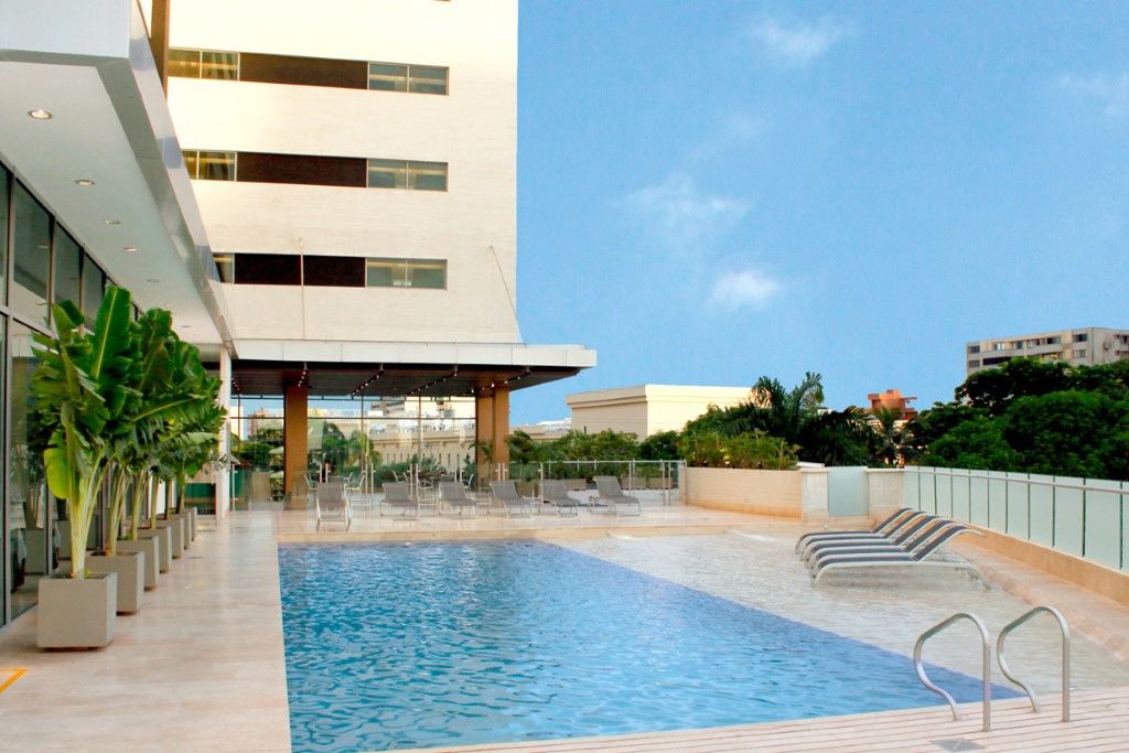 Estelar Alto Prado Barranquilla  Exteriör bild Rooftop pool