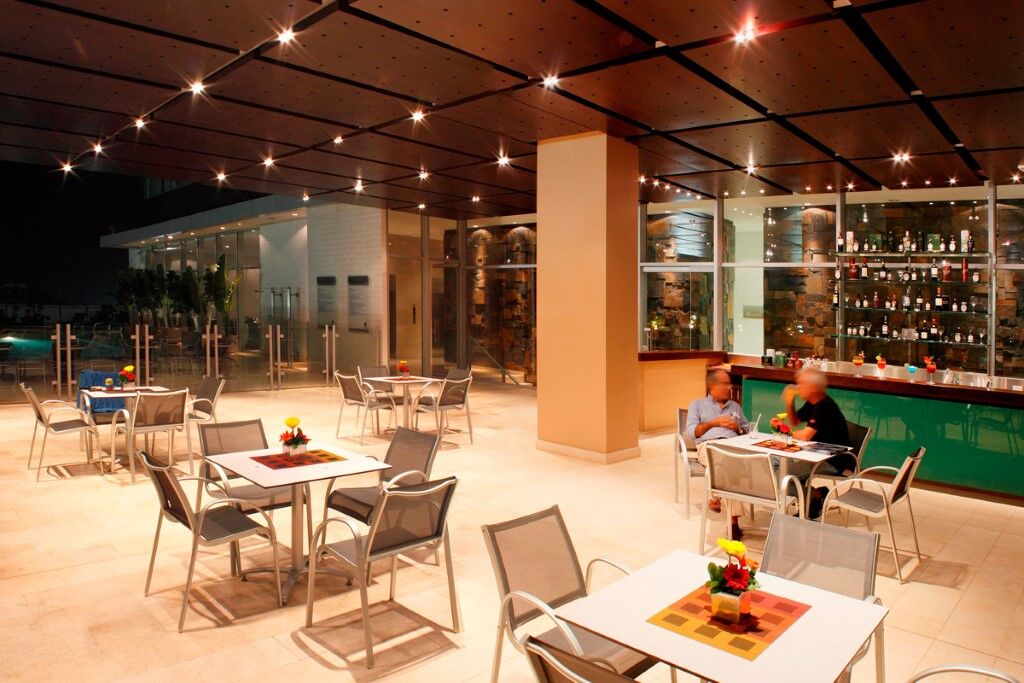 Estelar Alto Prado Barranquilla  Exteriör bild The Sky Bar